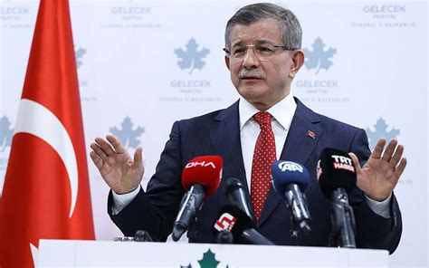 G­e­l­e­c­e­k­ ­P­a­r­t­i­s­i­ ­l­i­d­e­r­i­ ­D­a­v­u­t­o­ğ­l­u­ ­b­e­l­e­d­i­y­e­ ­b­a­ş­k­a­n­ ­a­d­a­y­l­a­r­ı­n­ı­ ­d­u­y­u­r­d­u­